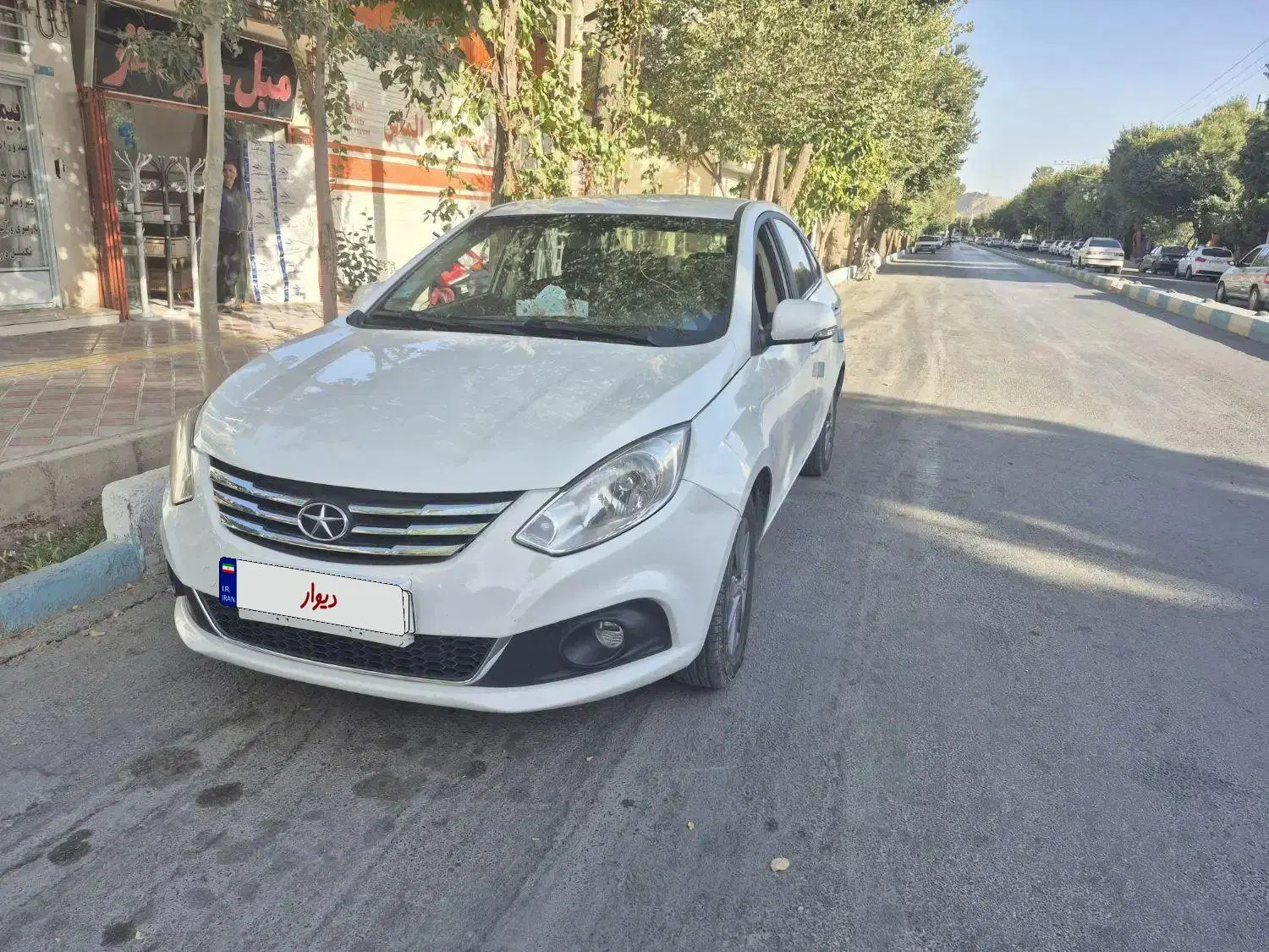 جک J4 1402|خودرو سواری و وانت|فلاورجان, |دیوار