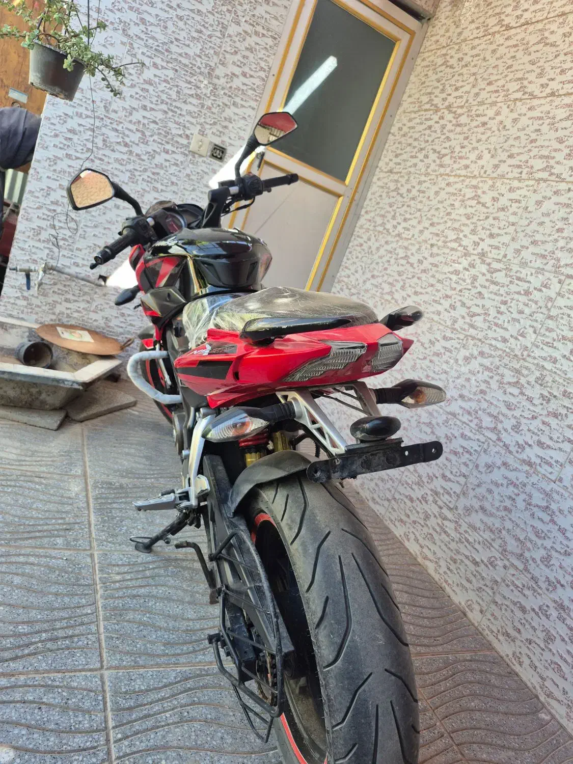 ns200|موتورسیکلت|میبد, |دیوار