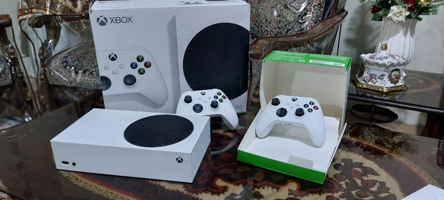 xbox series s|کنسول، بازی ویدئویی و آنلاین|سیرجان, |دیوار