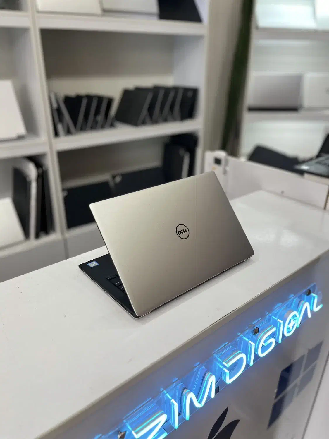 Dell Xps i5 صفحه 2k تاچ قلم ساپورت بدنه کربن|رایانه همراه|رشت, دیلمان|دیوار