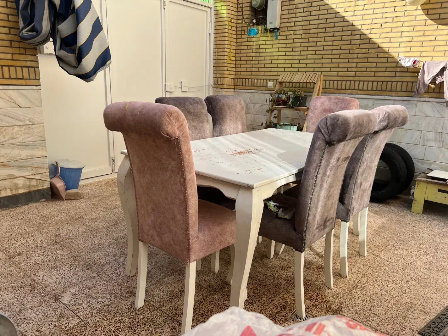 میزغذاخوری|میز و صندلی غذاخوری|قم, منبع آب|دیوار