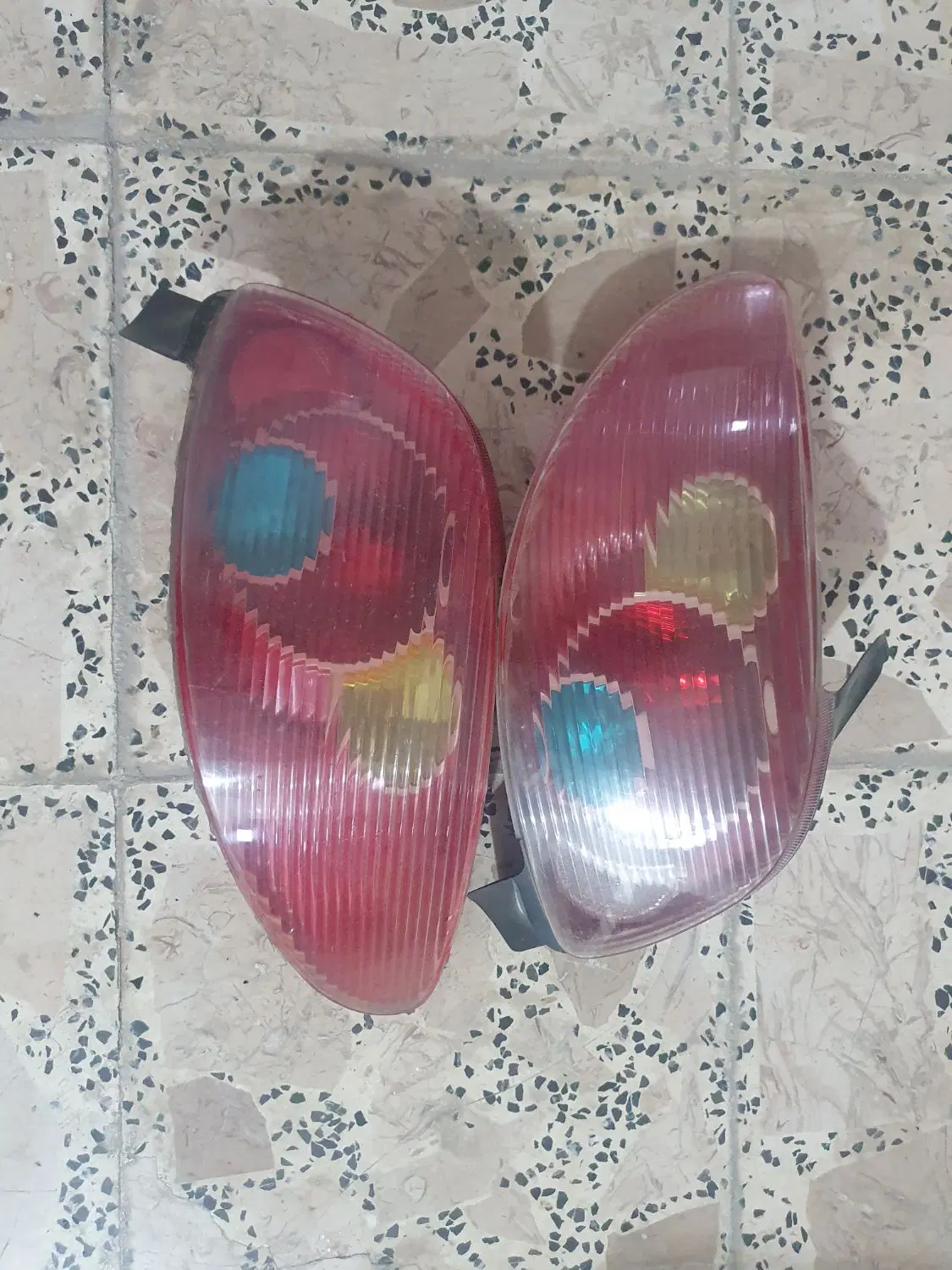 چراغ ۲۰۶|قطعات یدکی و لوازم جانبی|تالش, هشتپر|دیوار