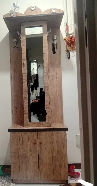 جاکفشی|جاکفشی، کمد، دراور|ملایر, |دیوار