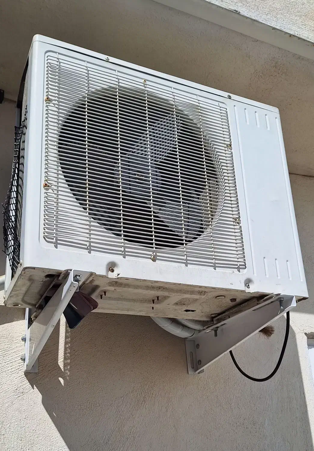 کولر گازی|کولر گازی و فن‌کوئل|شیراز, لب آب|دیوار