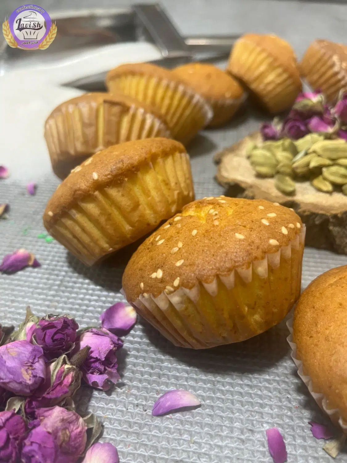 کیک یزدی|خوردنی و آشامیدنی|اصفهان, شاه پسند|دیوار