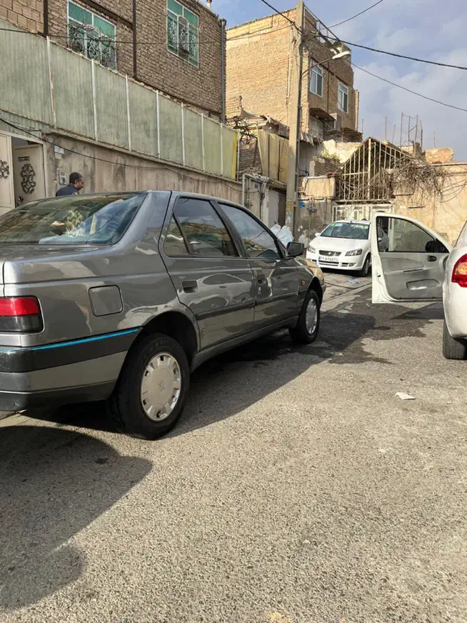 پژو ۴۰۵ مدل ۹۰|خودرو سواری و وانت|کرج, اسلامآباد|دیوار
