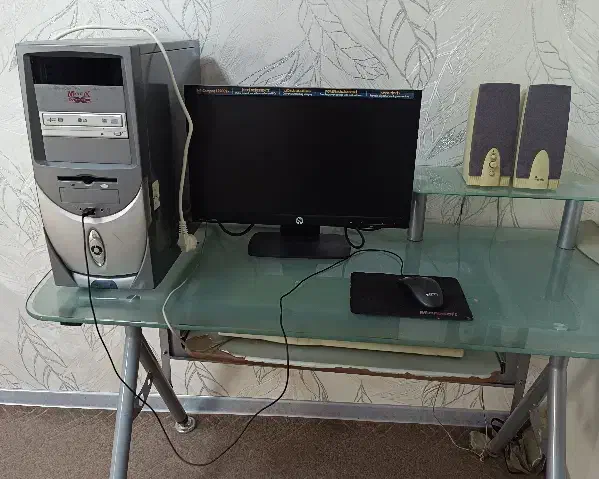 کامپیوتر|رایانه رومیزی|خمینیشهر, |دیوار