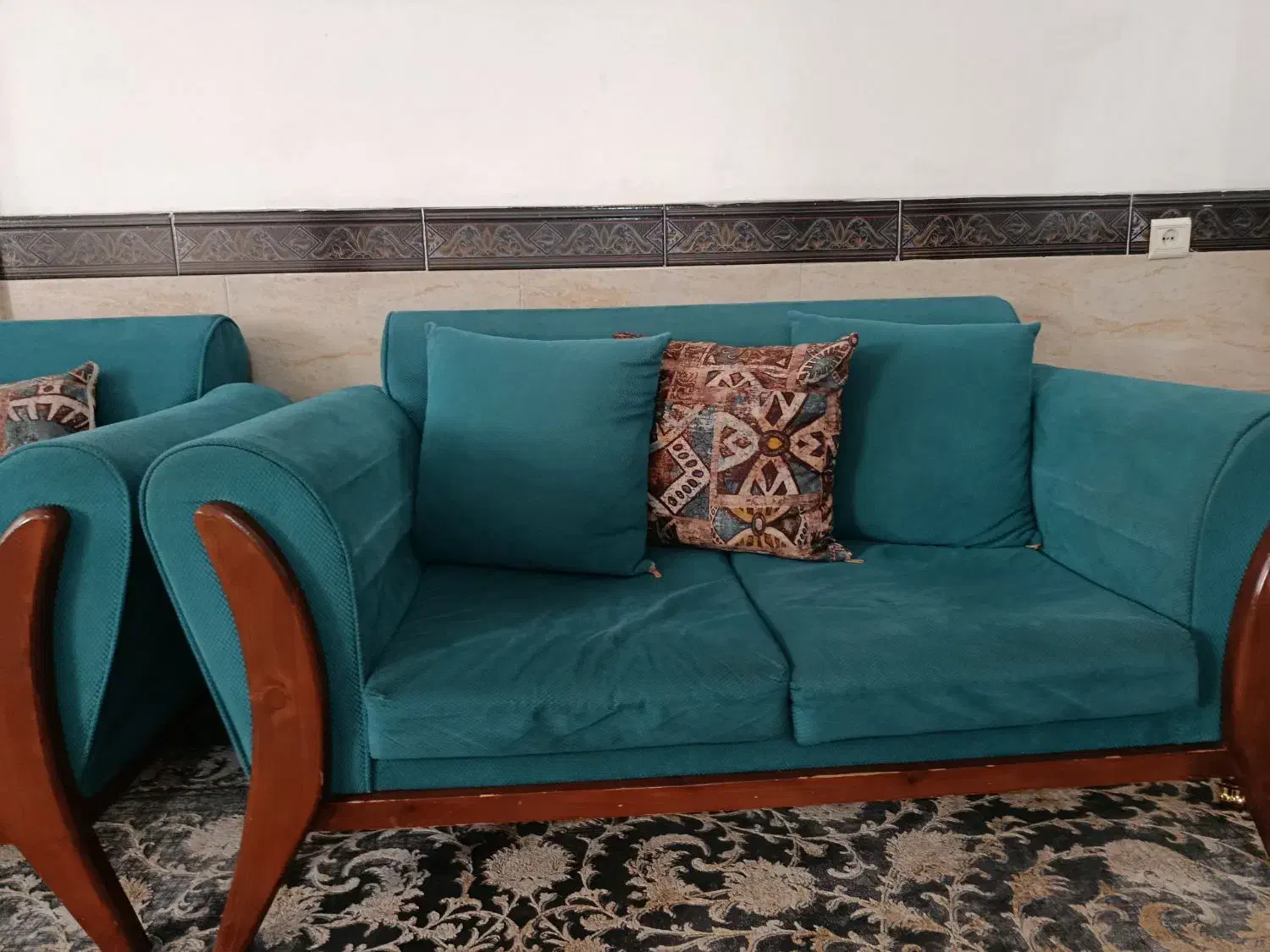 مبل|مبلمان خانگی و میز عسلی|نظرآباد, رسالت|دیوار