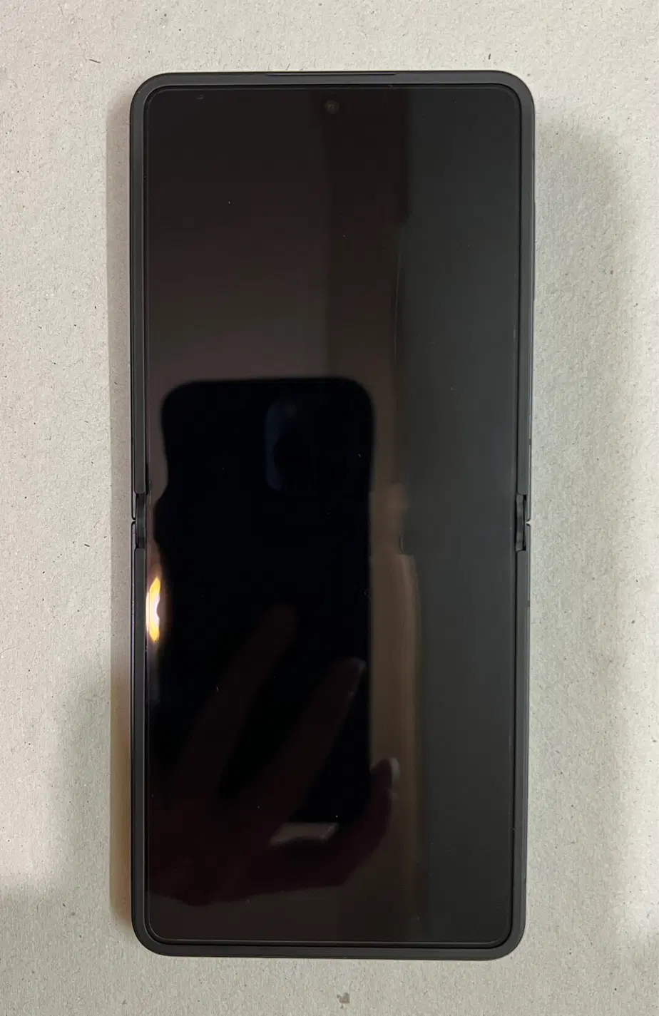 Z flip 7|موبایل|شیراز, معالی‌آباد|دیوار