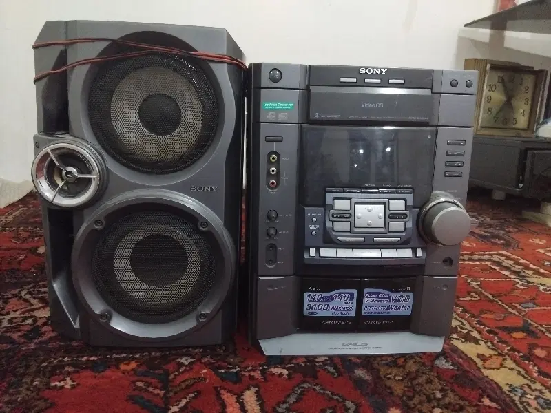 ابش احمد|سیستم صوتی خانگی|آبش احمد, |دیوار