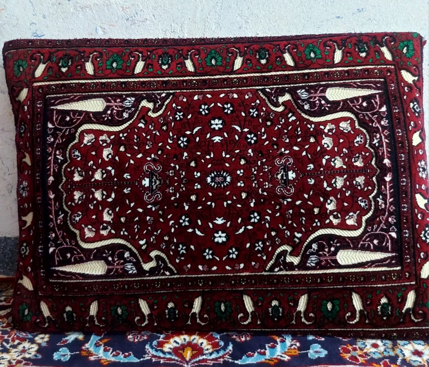 پشتی|پشتی|کامیاران, |دیوار