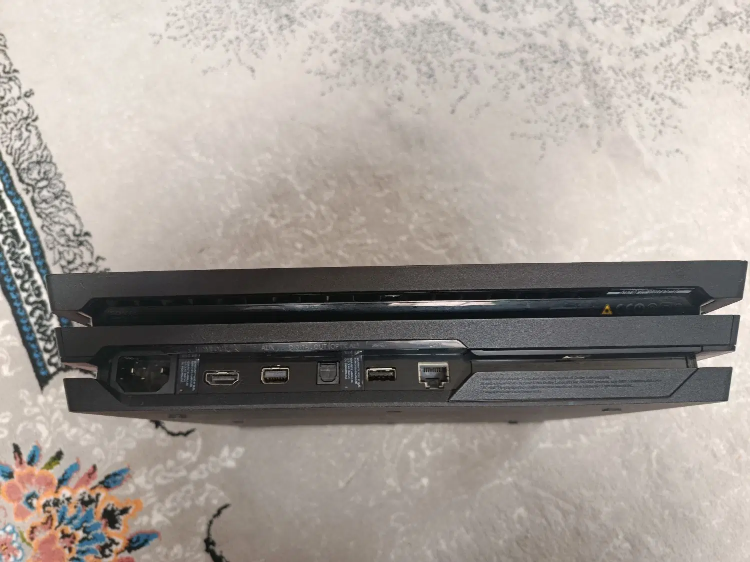 ps4 pro 1TRB|کنسول، بازی ویدئویی و آنلاین|شیراز, شهرک رضوان|دیوار