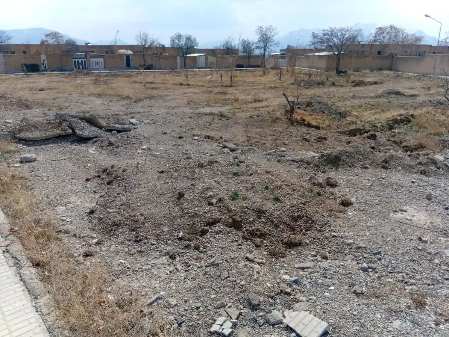 زمین مسکونی|فروش زمین و ملک کلنگی|مهاجران, |دیوار