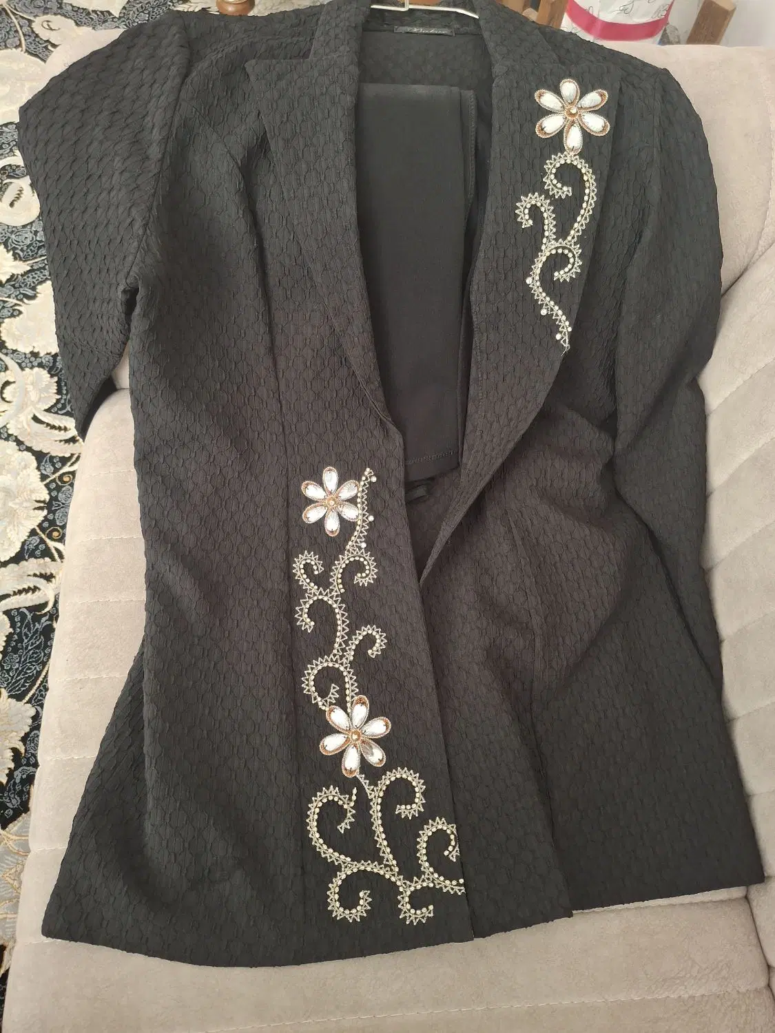 لباس|لباس|سمنان, |دیوار