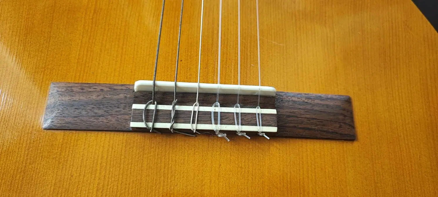 yamahaC70|گیتار، بیس، امپلیفایر|کرج, کرج نو|دیوار