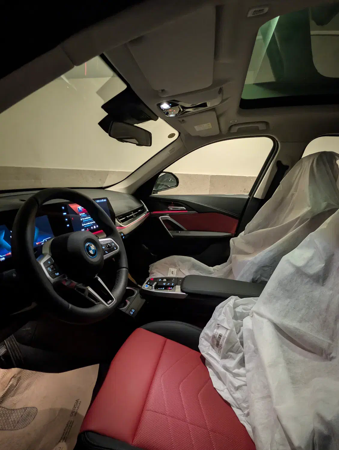 ماشین bmw ix1|خودرو سواری و وانت|تهران, امام زاده قاسم (نیاوران)|دیوار