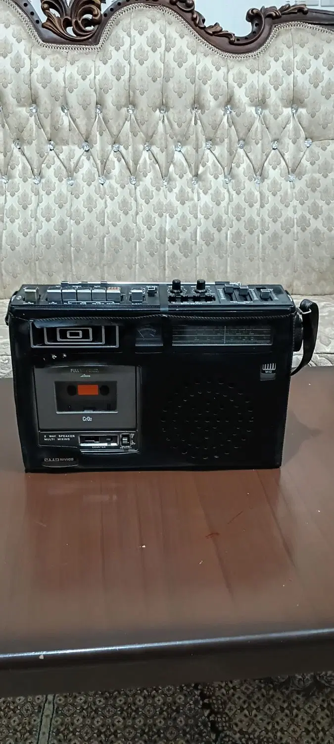 JVC|کلکسیون اشیاء عتیقه|اراک, |دیوار