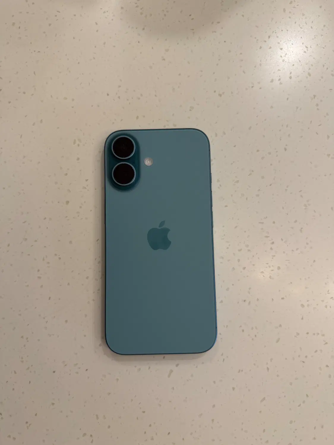 iPhone 16 normal 128gb|موبایل|تهران, مهران (سیدخندان)|دیوار
