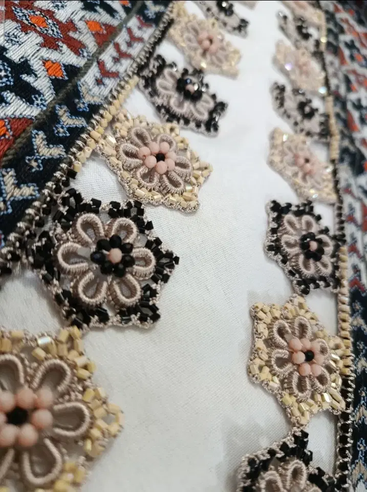 کوریشی|لباس|زاهدان, |دیوار
