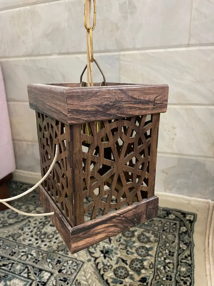 لوستر|لوستر و چراغ آویز|قم, خاکفرج|دیوار