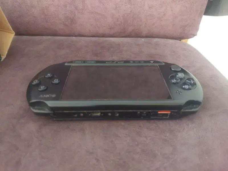 psp3000|کنسول، بازی ویدئویی و آنلاین|شیراز, بریجستون|دیوار
