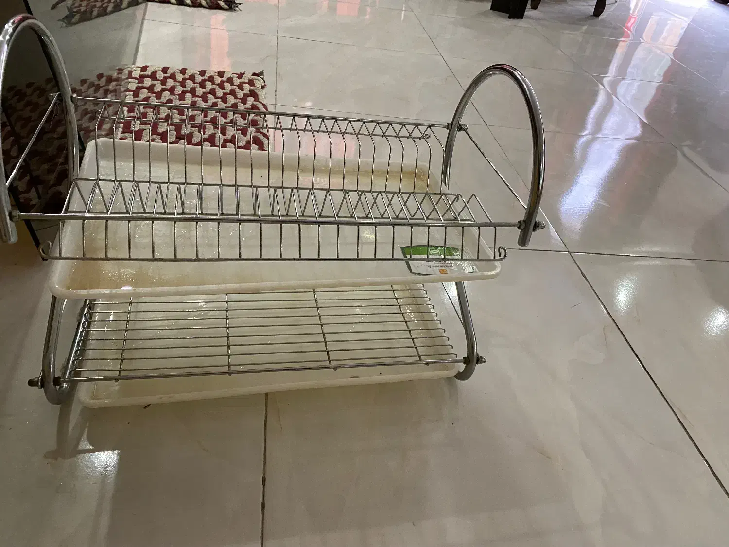 آبچکان ظرف در حد نو فقط چند ماه استفاده شده|آب‌چکان و نظم‌دهنده ظروف|فریدون‌کنار, |دیوار