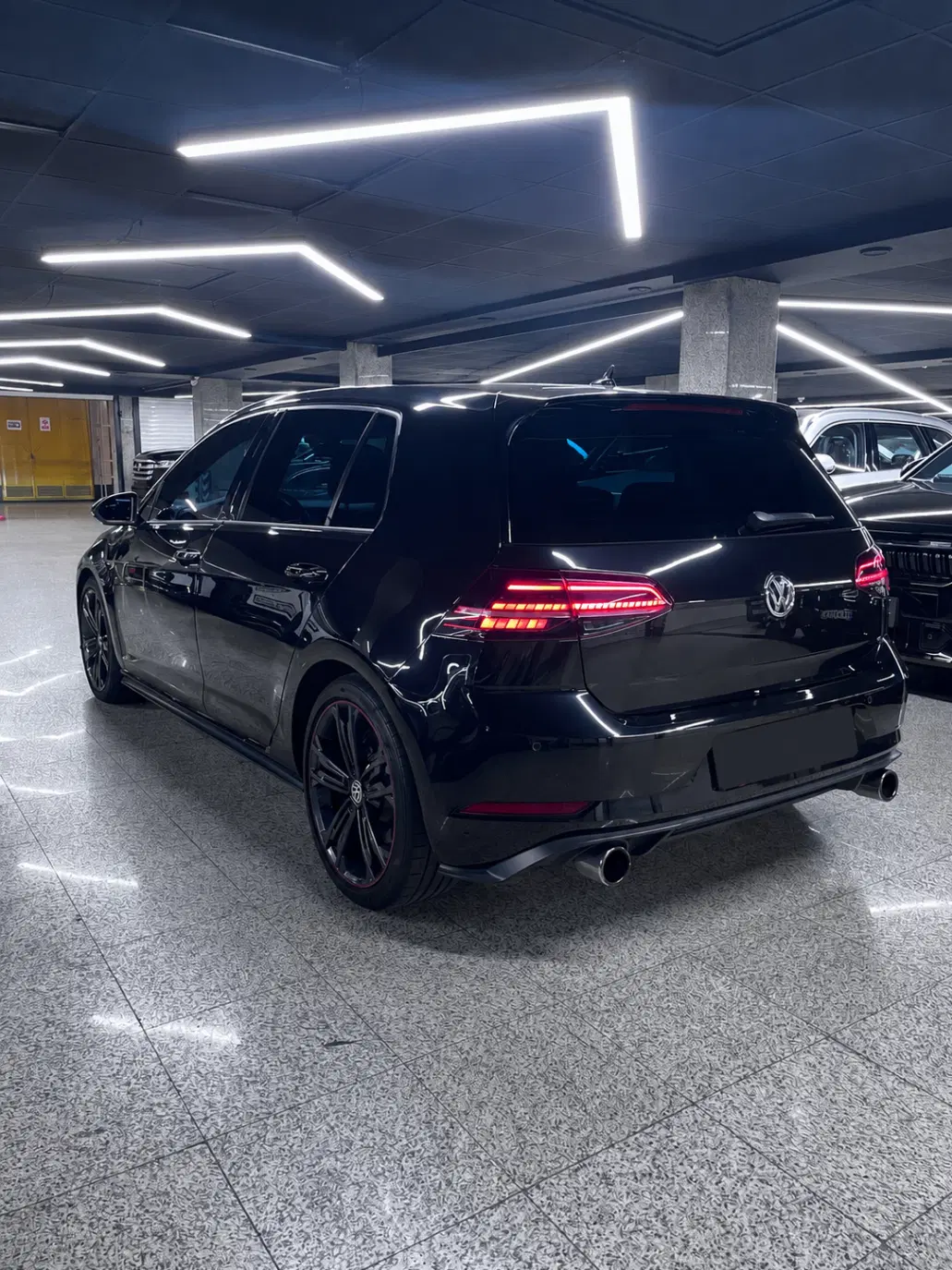 Golf GTI 2018|خودرو سواری و وانت|تهران, ولنجک|دیوار