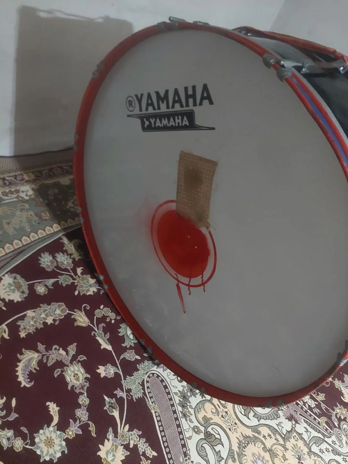 طبل|درام و پرکاشن|خوی, |دیوار