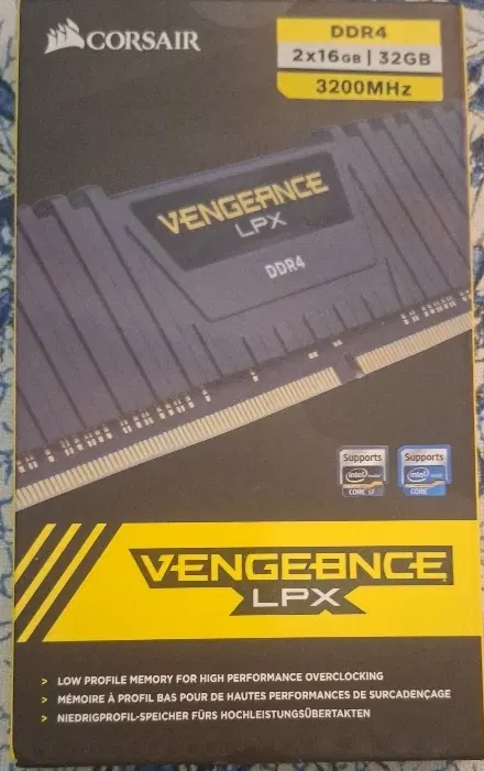 ram ddr4 corsair vengeance 32Gb|قطعات و لوازم جانبی رایانه|شیراز, فرهنگ شهر|دیوار