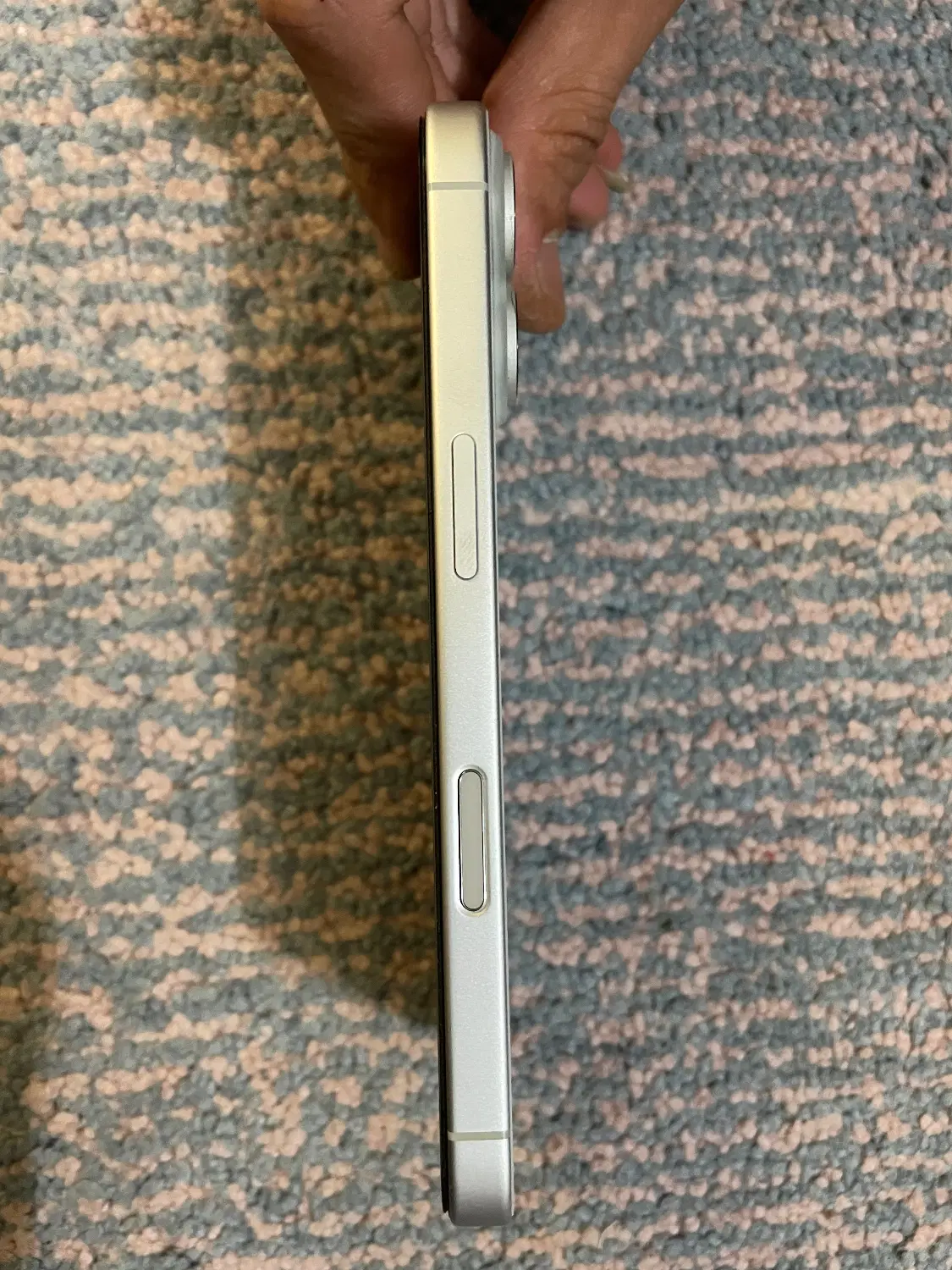 Iphone 16 normal 128g|موبایل|قم, سالاریه|دیوار