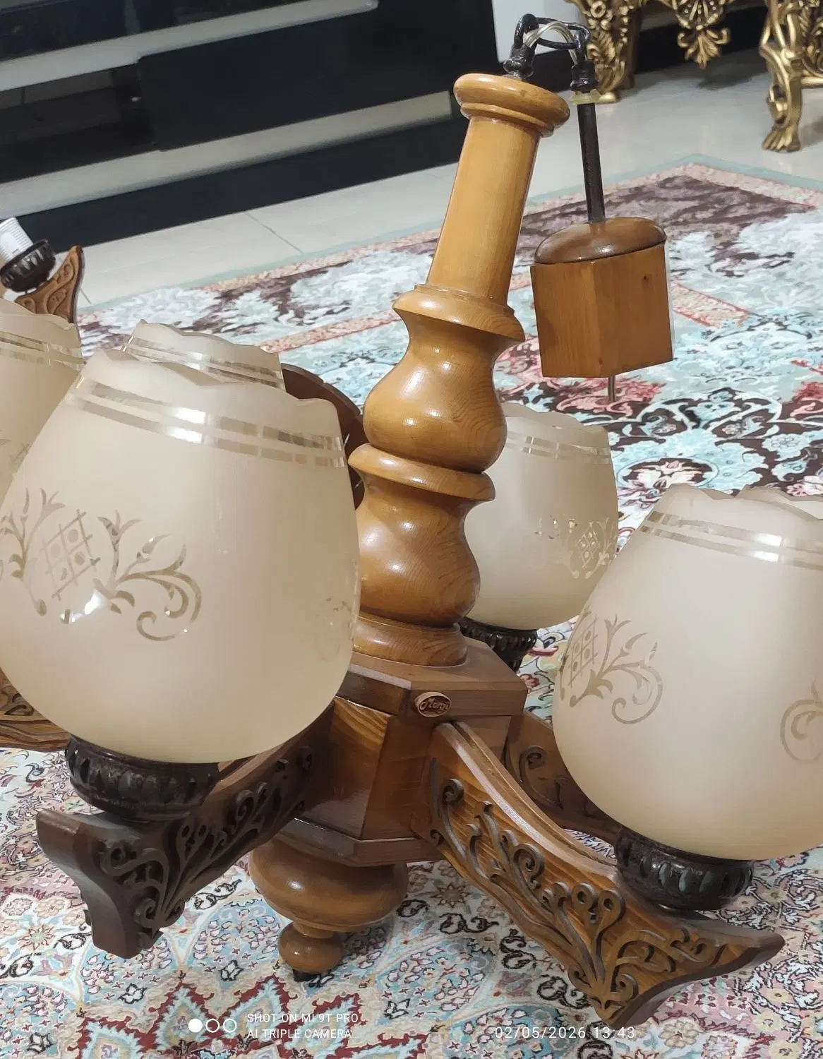 لوستر.|لوستر و چراغ آویز|بندرعباس, |دیوار