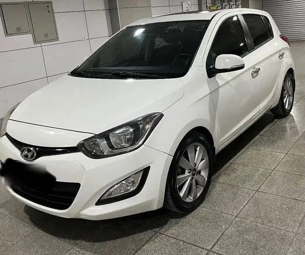 هیوندای i20|خودرو سواری و وانت|یزد, |دیوار