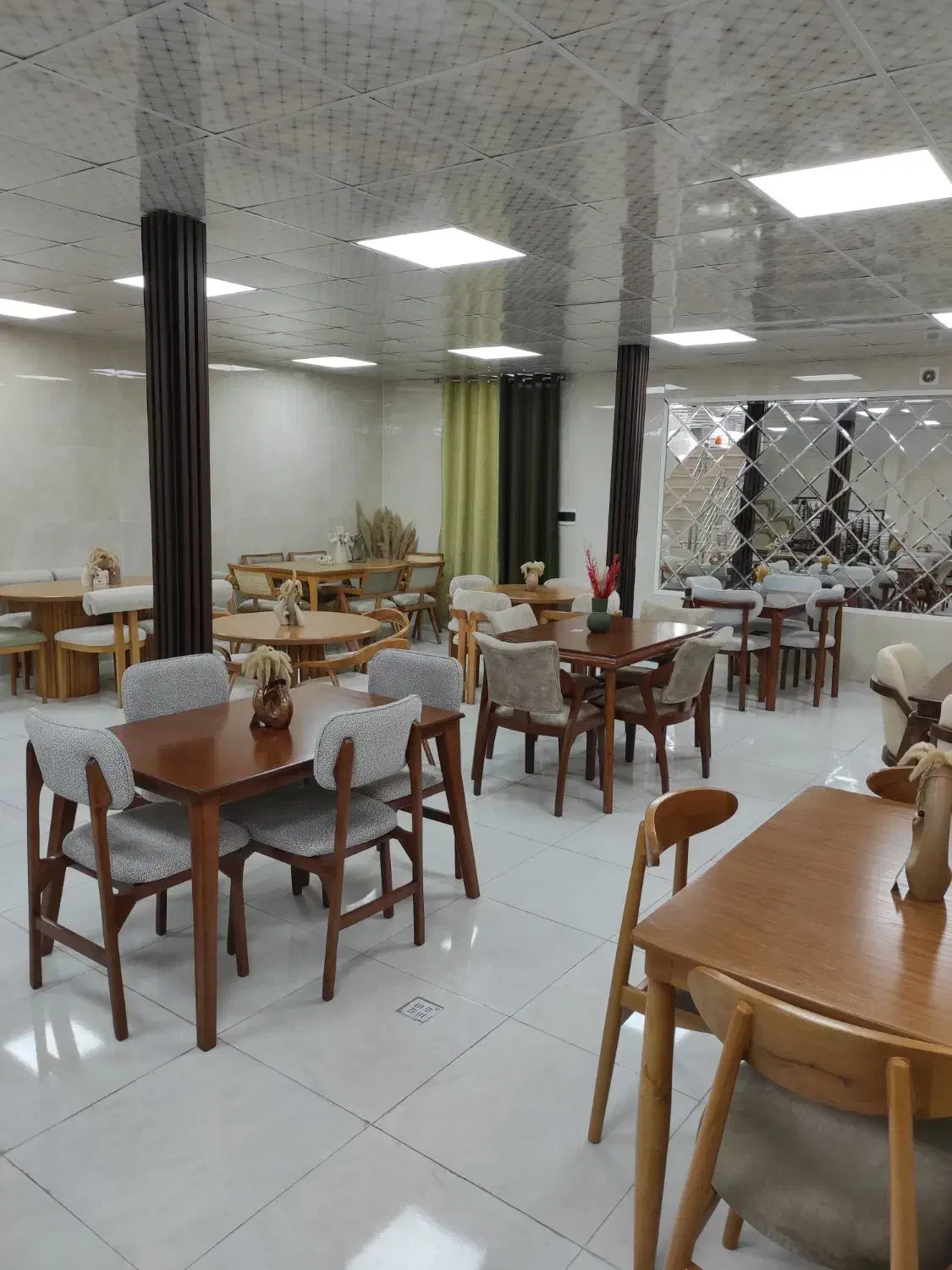 میز *غذاخوری*|میز و صندلی غذاخوری|فردیس, فردیس|دیوار