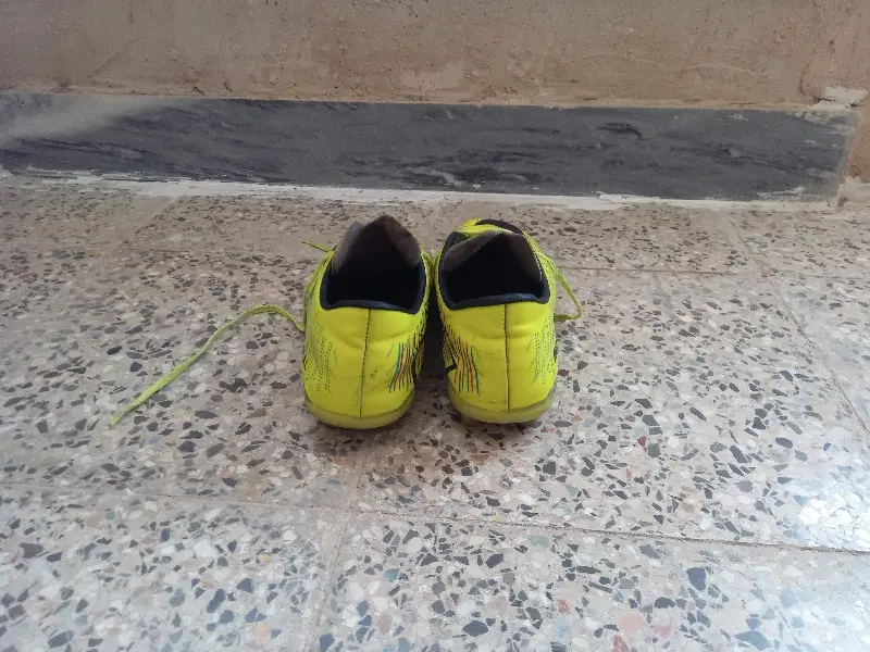 استوک|کیف، کفش، کمربند|خرم‌آباد, |دیوار