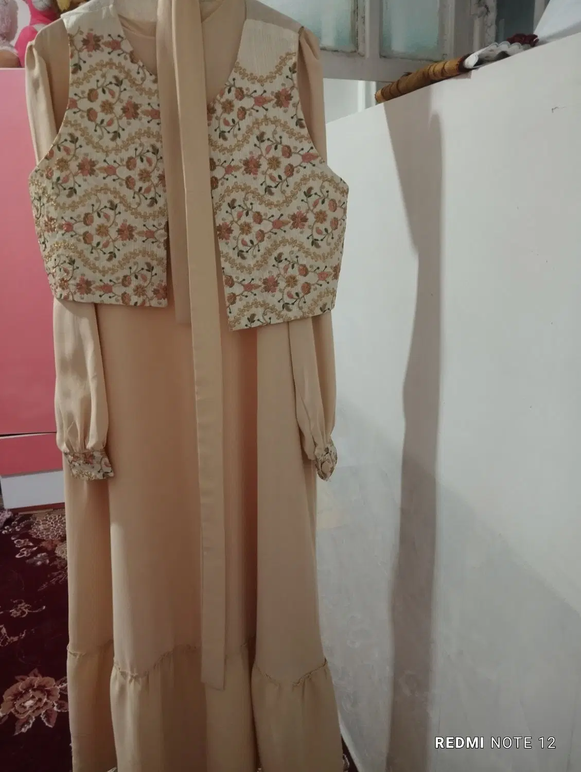 عبا|لباس|شیراز, پودنک|دیوار