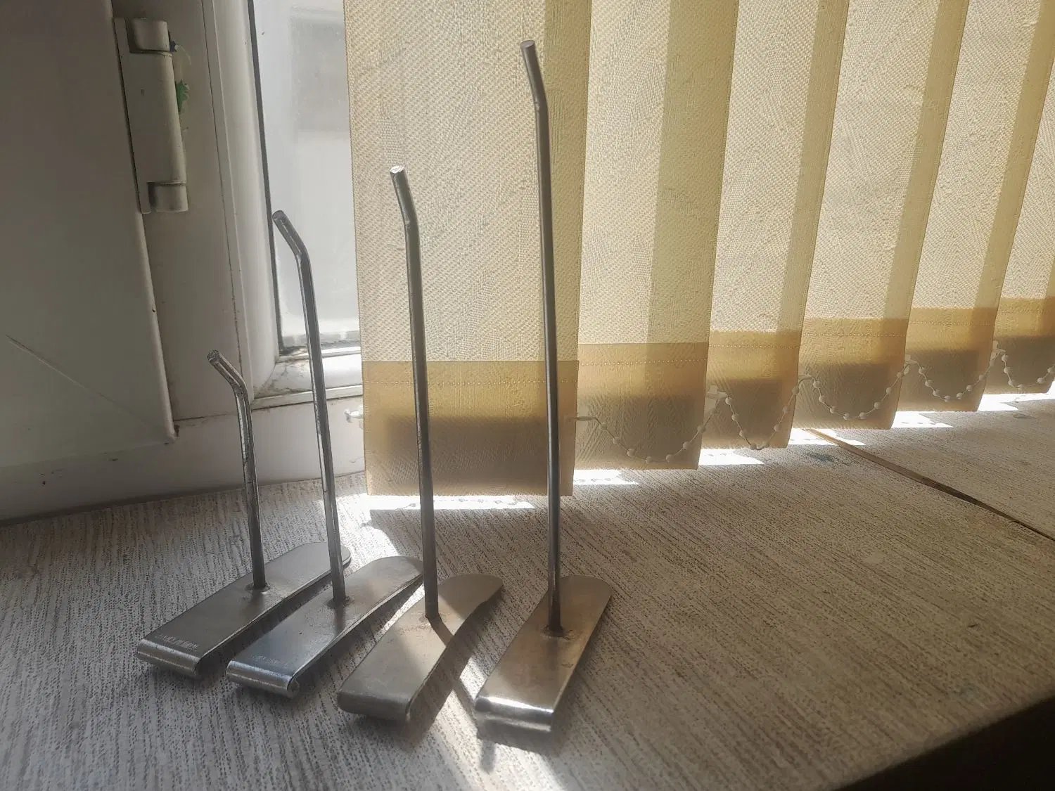 سیخک|ابزارآلات|شیراز, قدوسی شرقی|دیوار