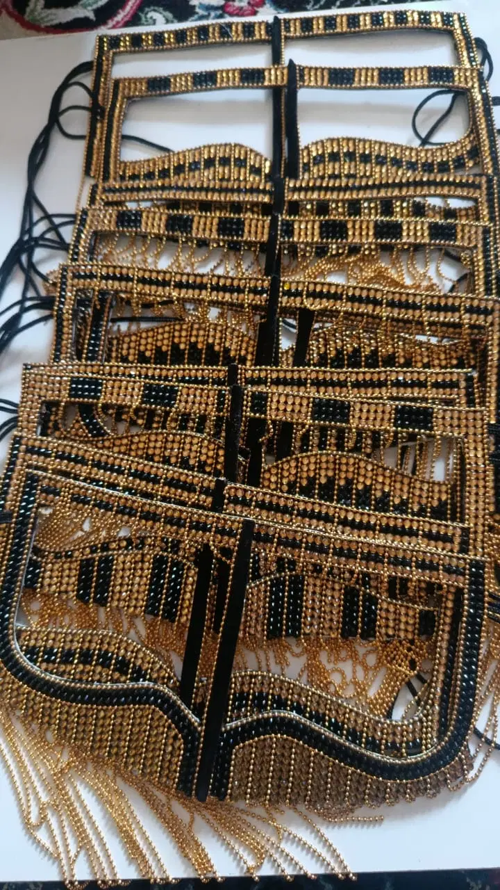 نقاب|لباس|بندرعباس, |دیوار