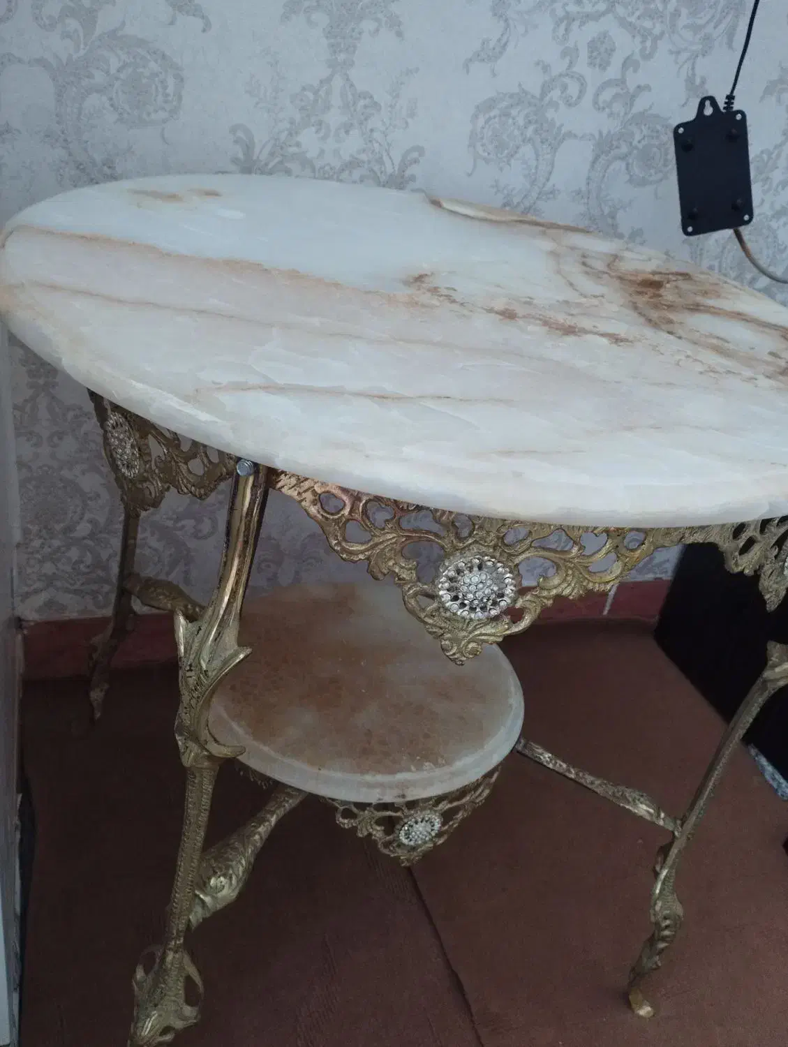 میز برنز|میز تلفن|اردبیل, |دیوار