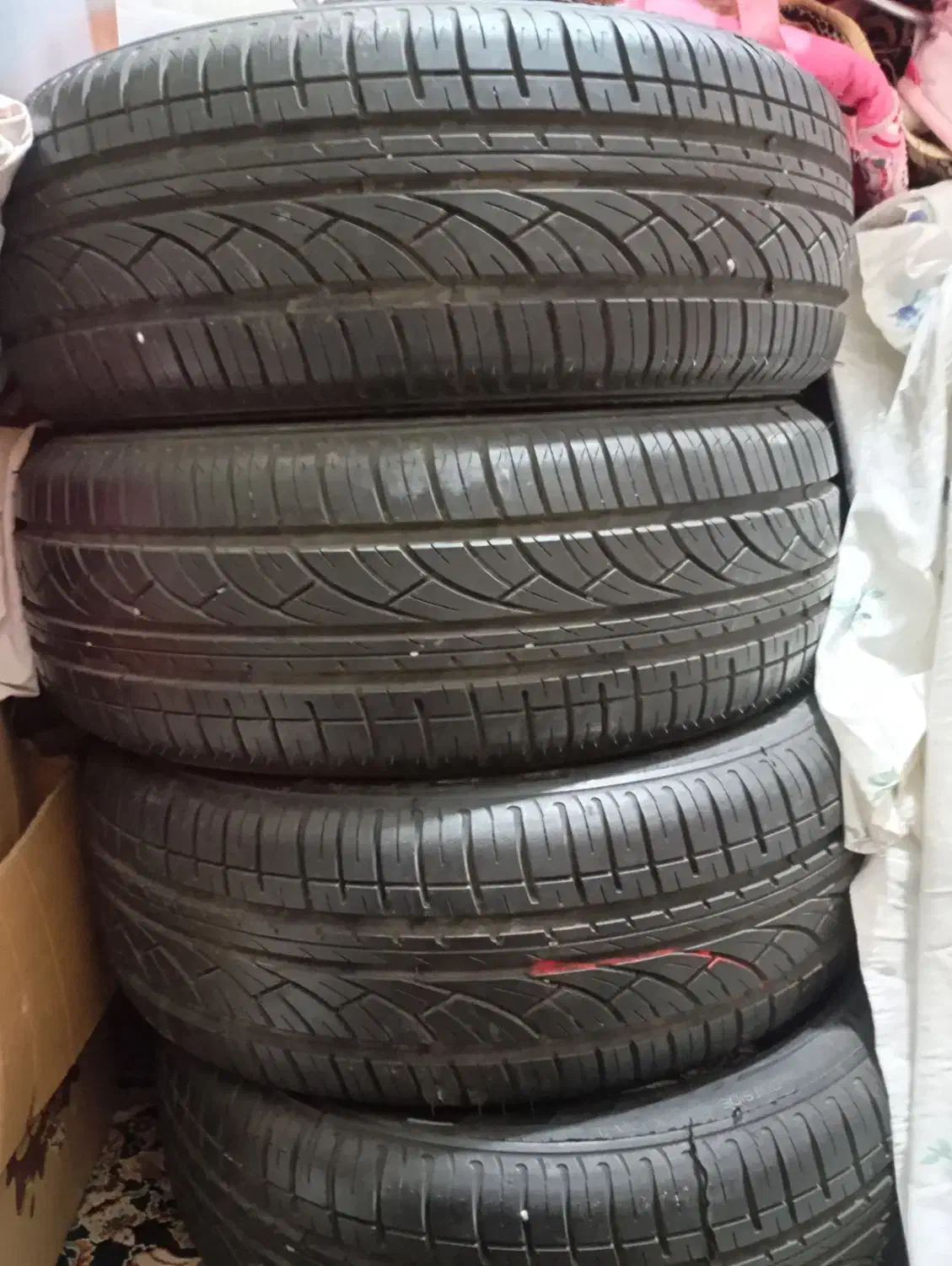 لاستیک ماشین اریزو جک سواری|قطعات یدکی و لوازم جانبی|مشهد, شهید قربانی|دیوار