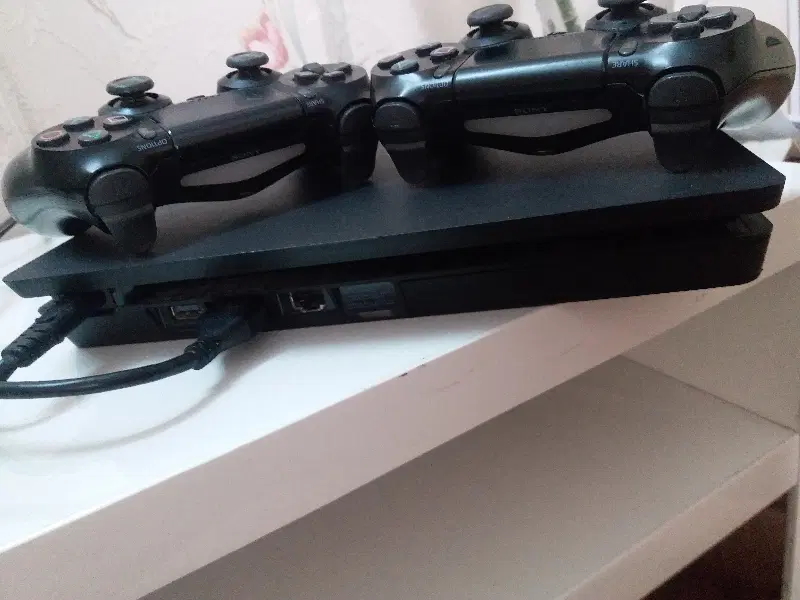 ps4 slim 1tra|کنسول، بازی ویدئویی و آنلاین|خوی, |دیوار