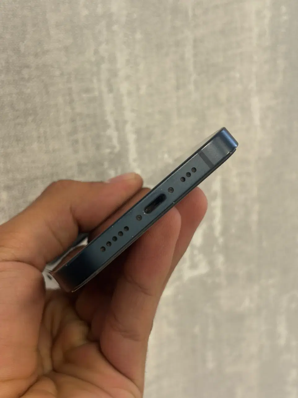 Iphon 13 normal|موبایل|مشهد, پروین اعتصامی|دیوار