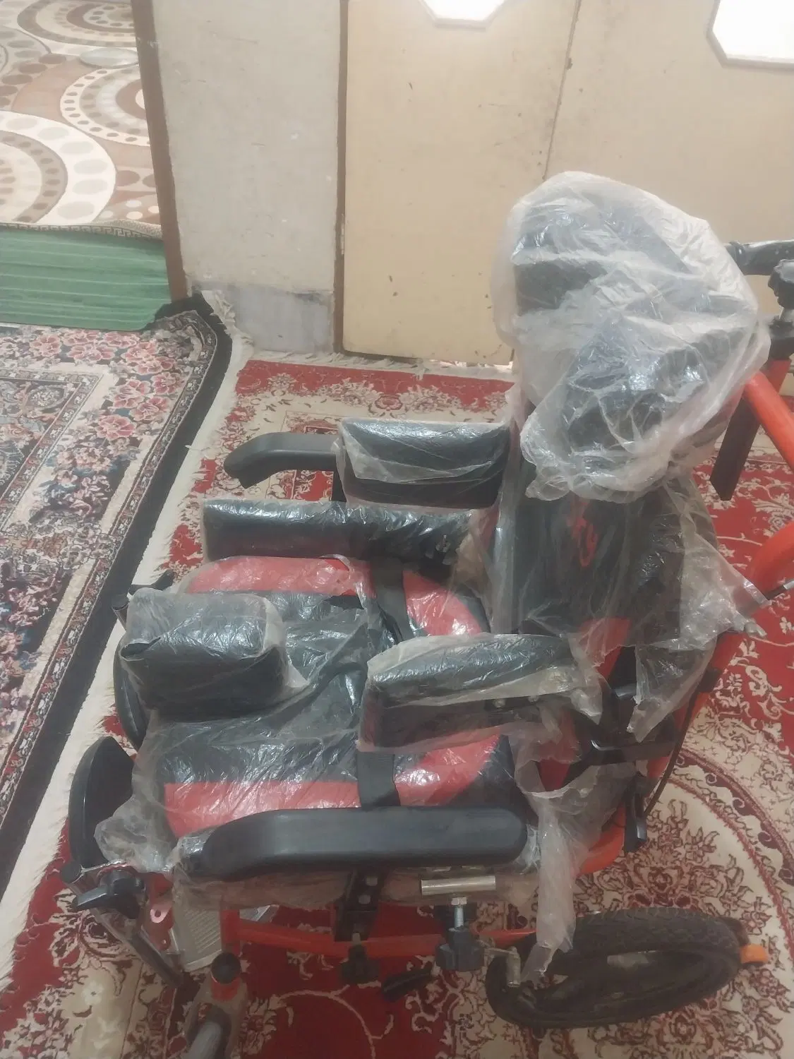 ویلچر|پزشکی|سرخه, |دیوار