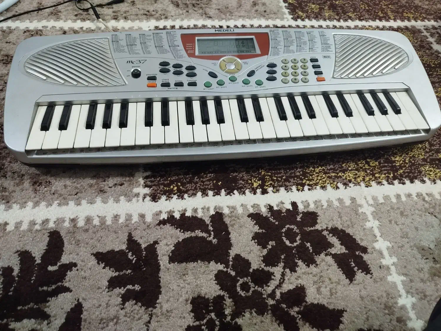 ارگ mc 37|پیانو، کیبورد، آکاردئون|آبپخش, |دیوار