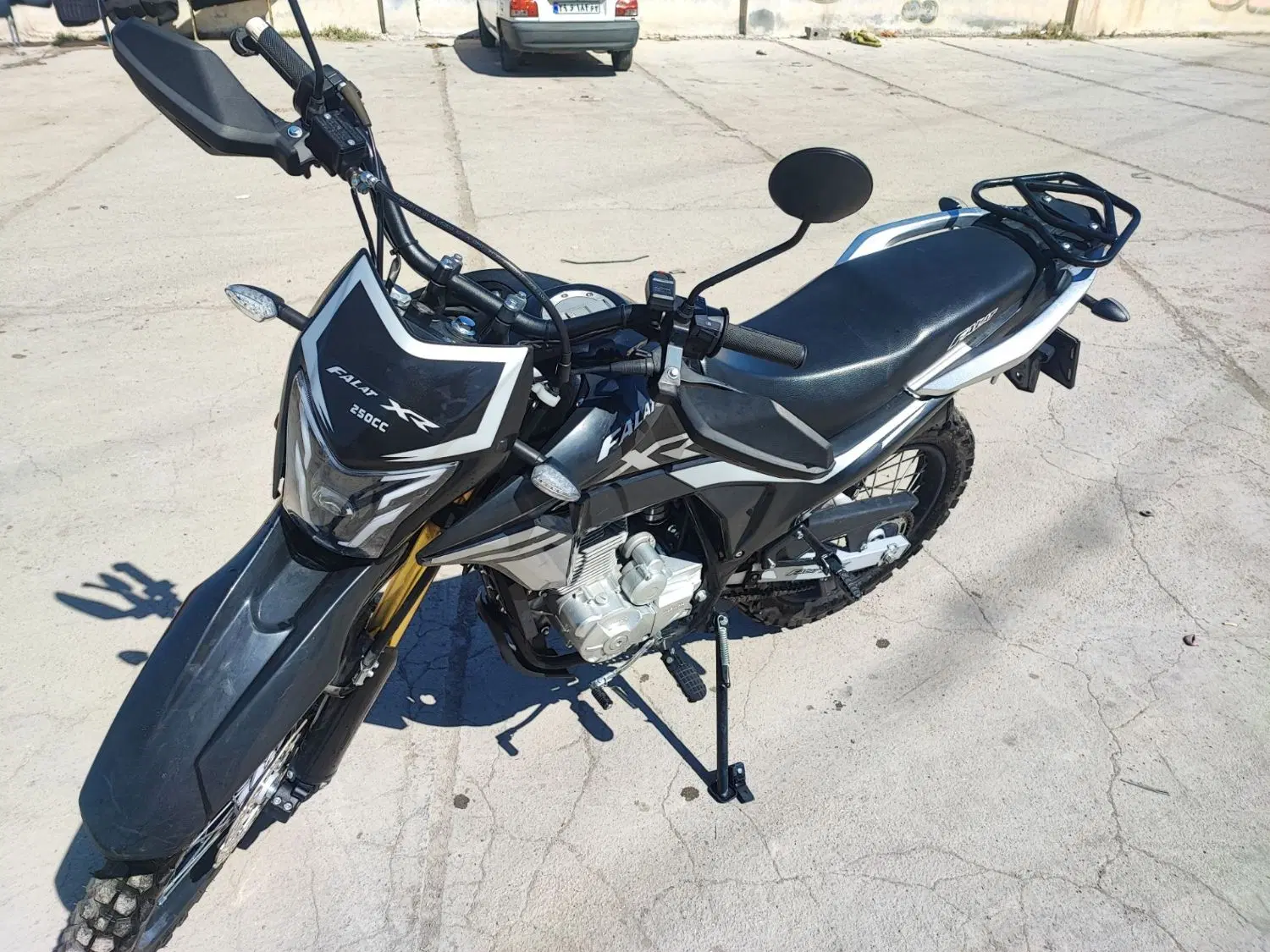 فلات 250xr|موتورسیکلت|شیراز, ریشمک|دیوار