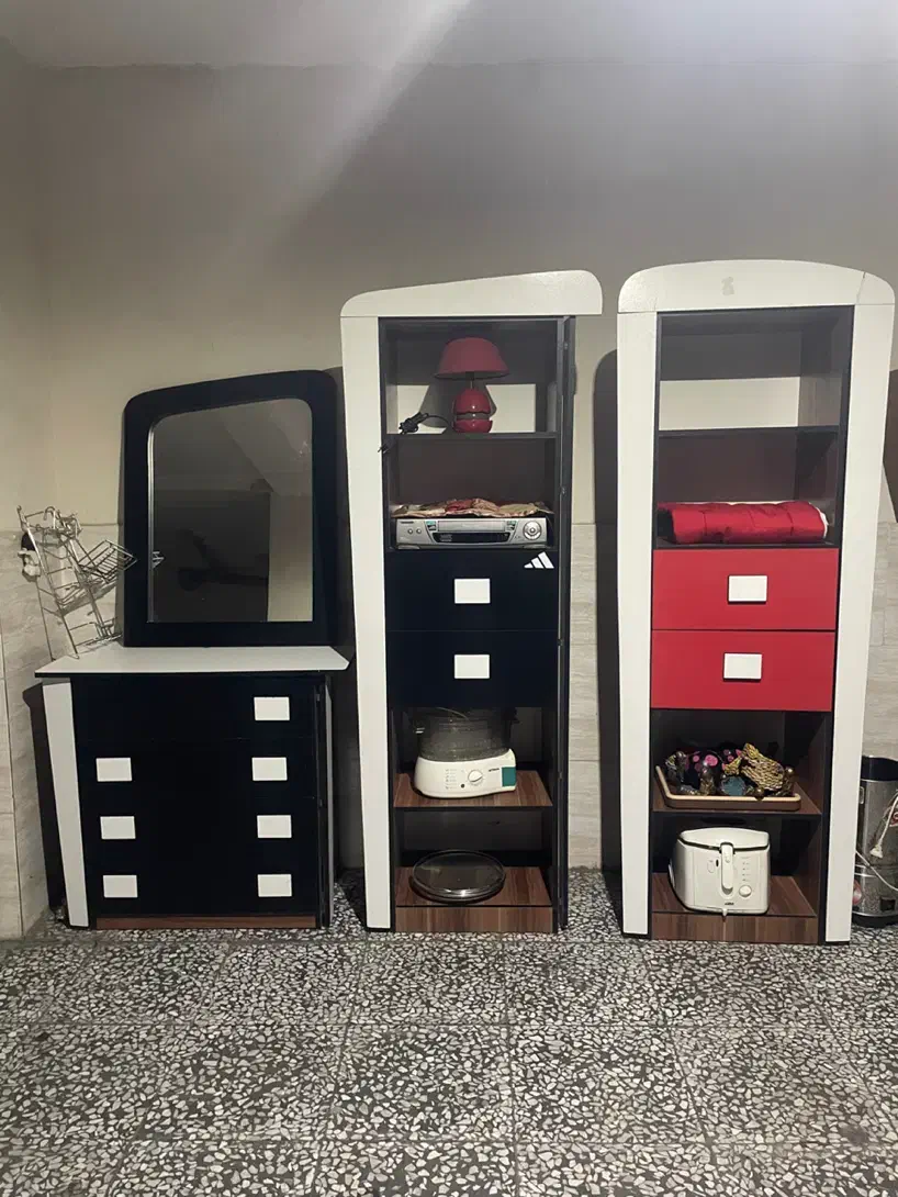 کمد|جاکفشی، کمد، دراور|رشت, هلال احمر|دیوار