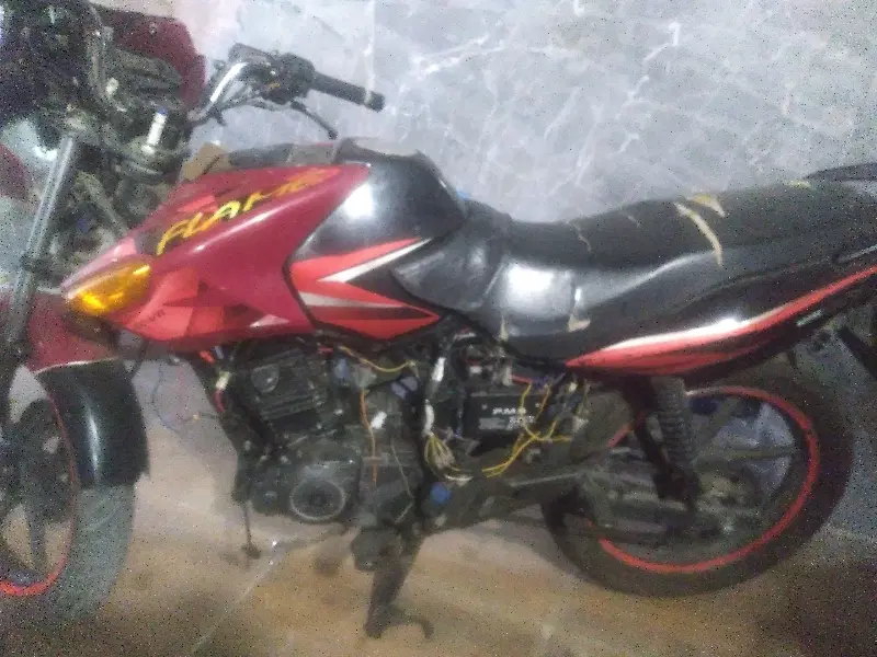 motor cycle and bike|دوچرخه، اسکیت، اسکوتر|قنوات, |دیوار