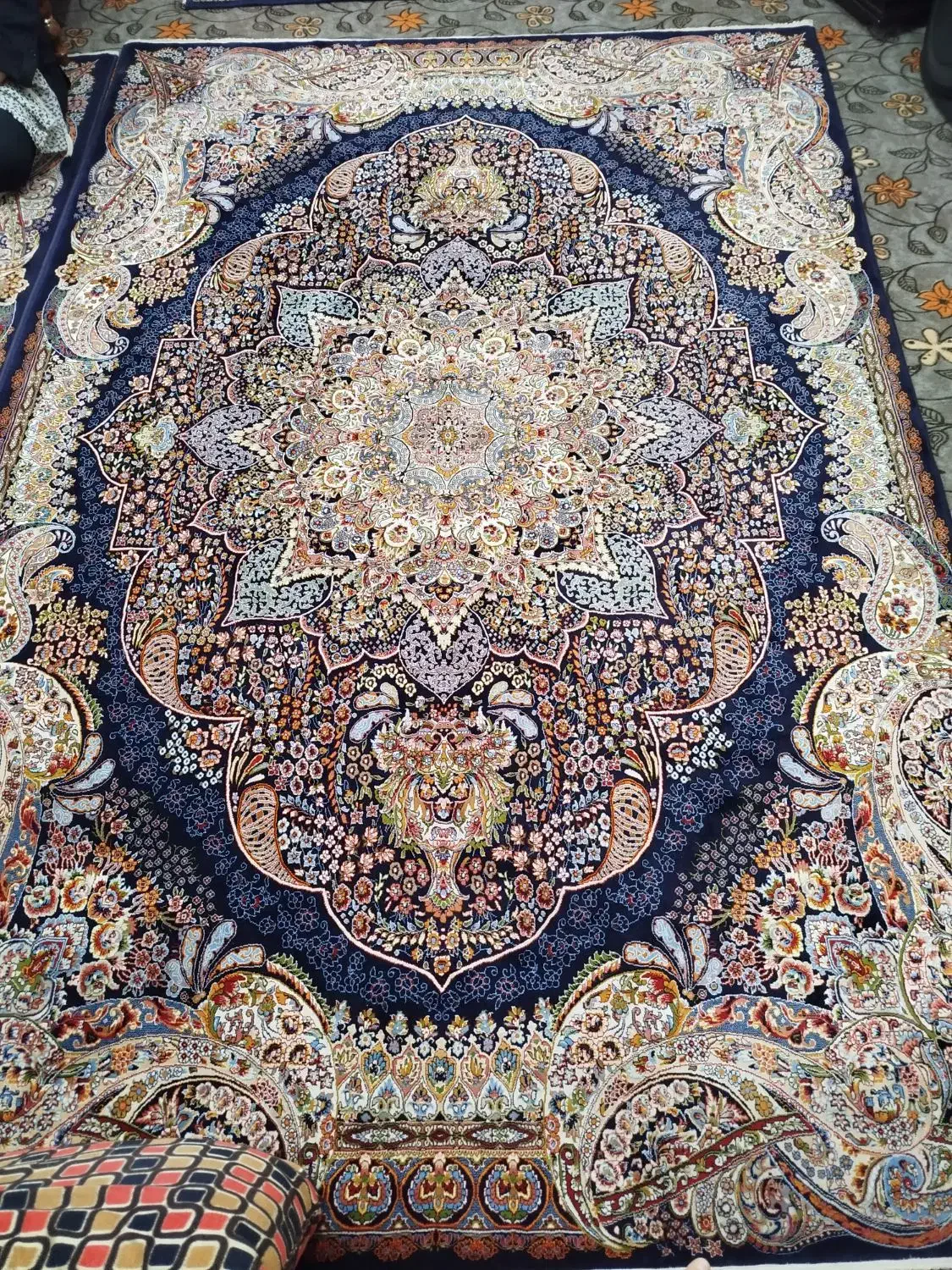 فرش ماشینی|فرش|قدس, شهرقدس|دیوار