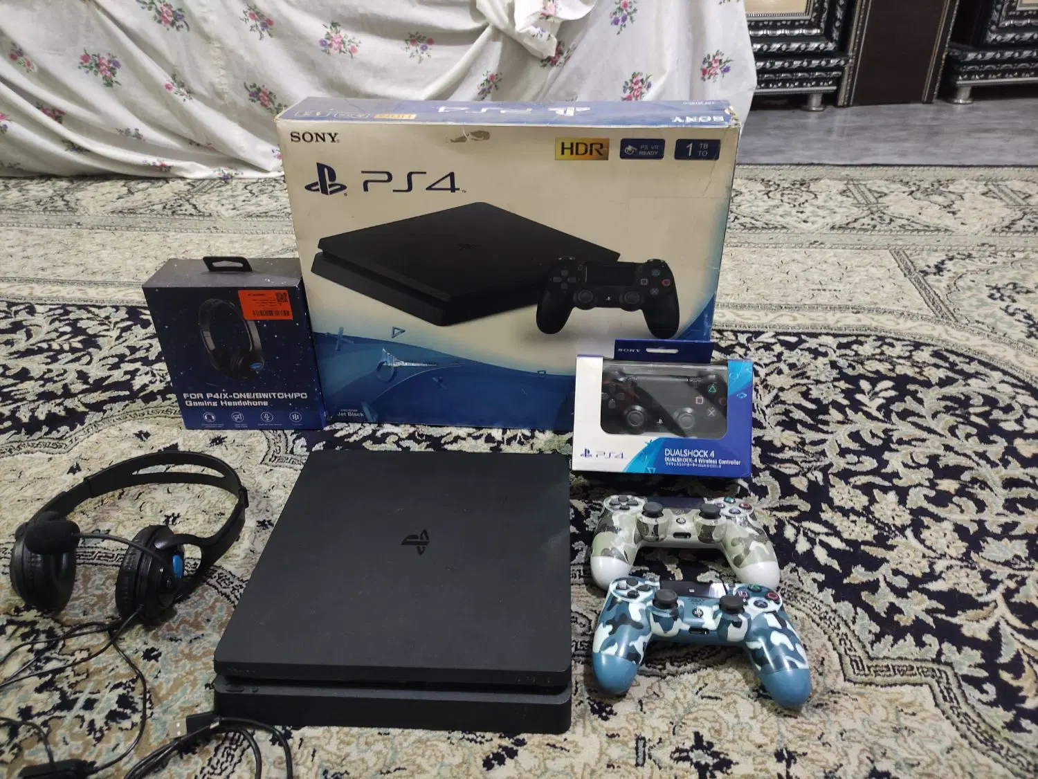 ps4 slim|کنسول، بازی ویدئویی و آنلاین|ساری, |دیوار