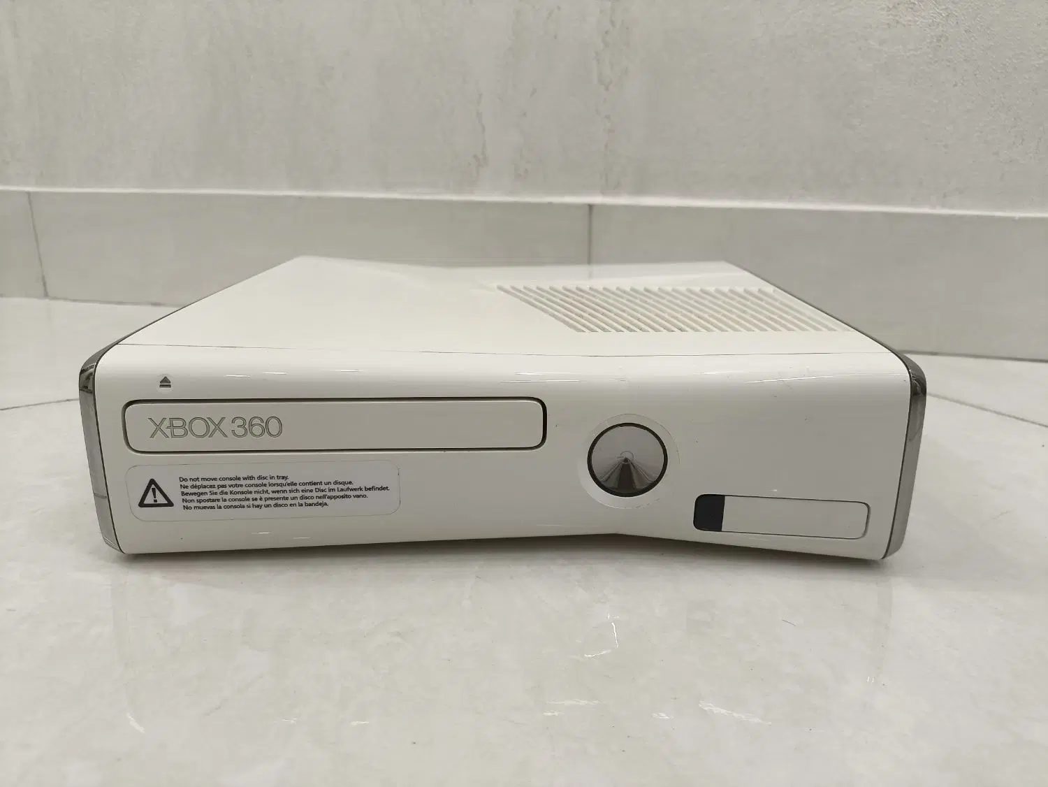 Xbox 360 Slim|کنسول، بازی ویدئویی و آنلاین|شهر ری, ملکآباد|دیوار
