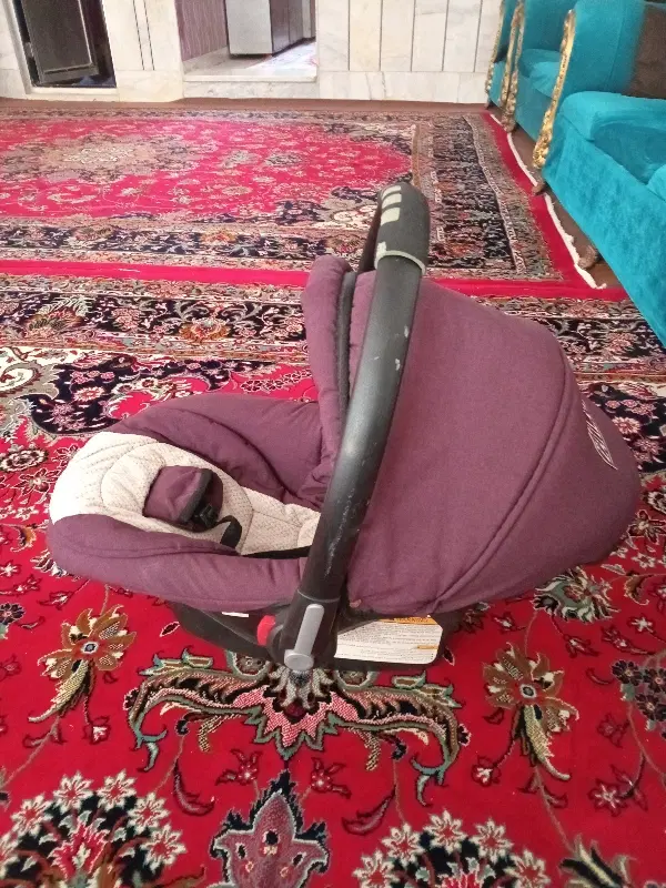 کرییر|کالسکه و لوازم جانبی|الیگودرز, |دیوار